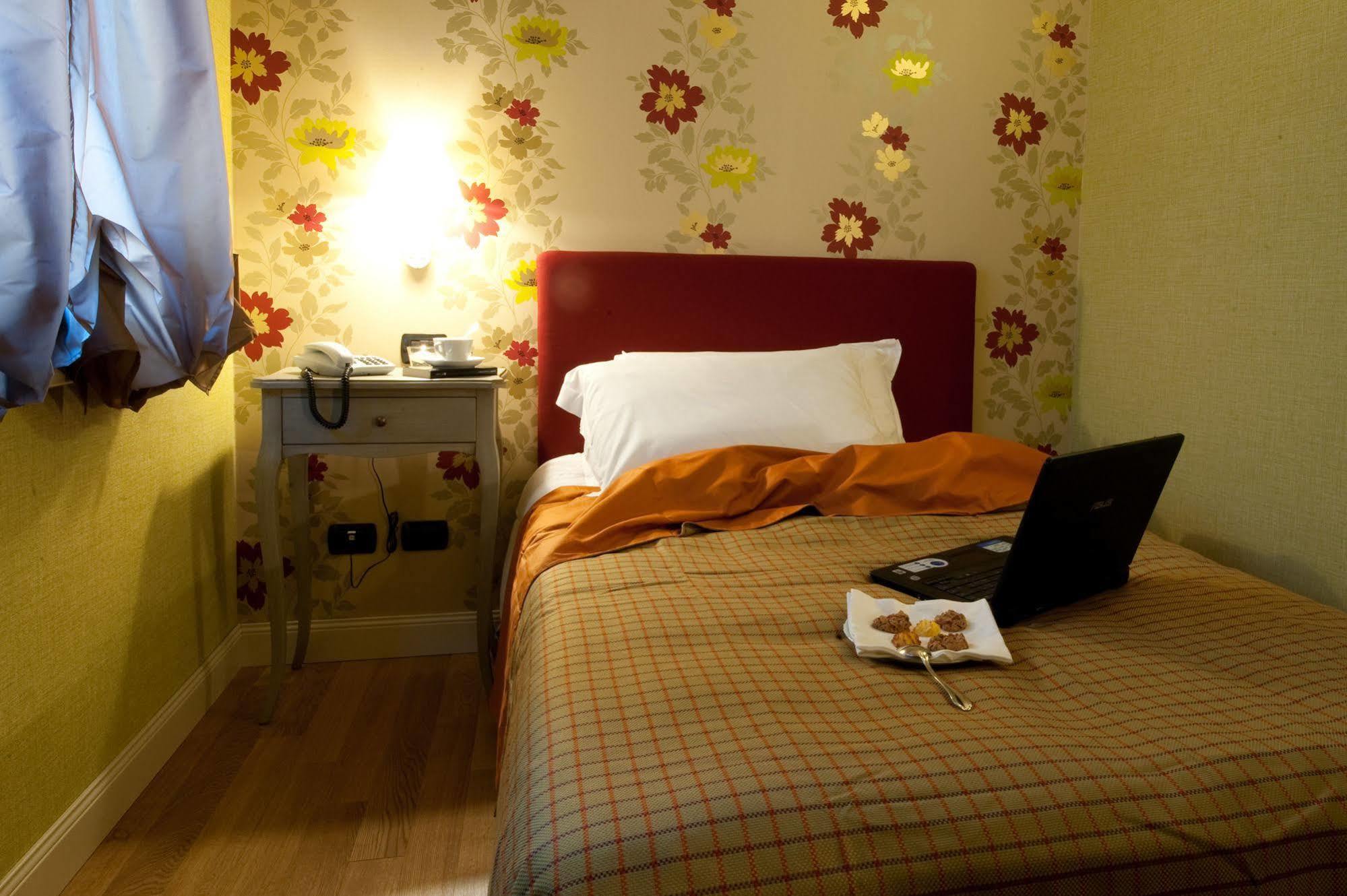 Hotel Locanda Stendhal Colorno Eksteriør bilde